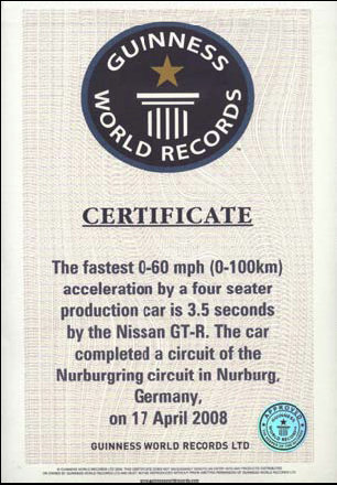  Nissan GT-R nel Guinness