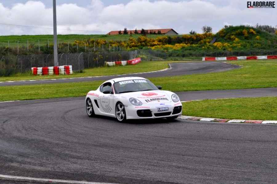 Agr_motorsport_Porsche04