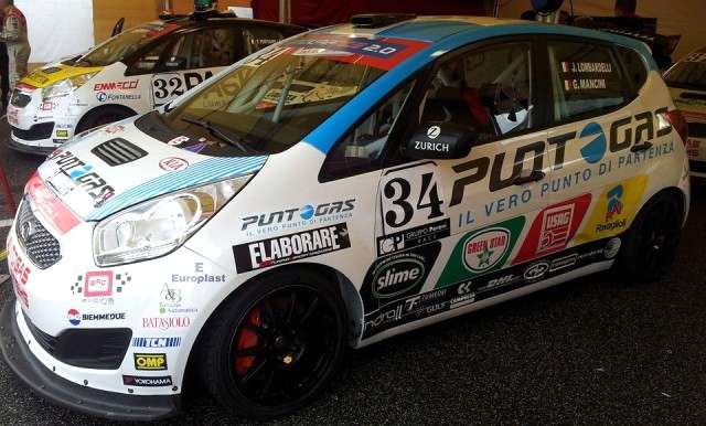 kia-venga-racing-mancini