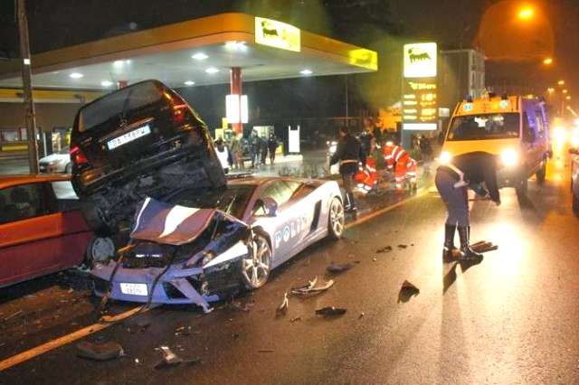 LAMBO-polizia-incidente-2013