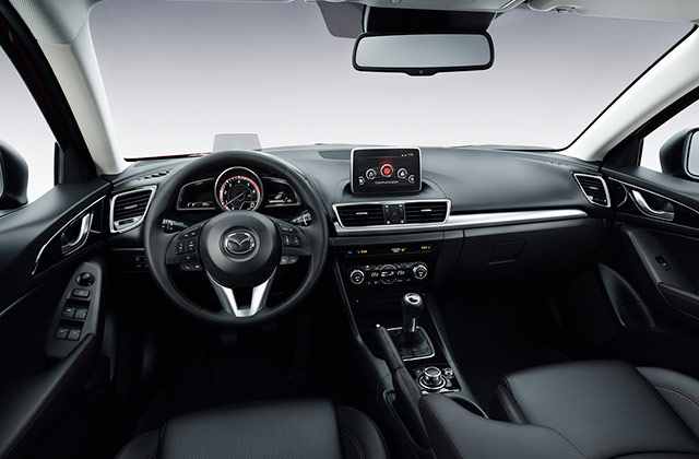 Mazda3_2013_interior_2