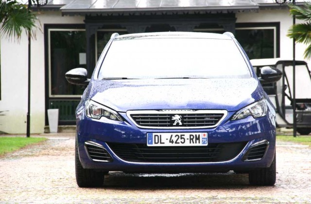 Peugeot-308-cascais-2015-0054