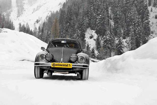 test pneumatici invernali su VW Maggolino