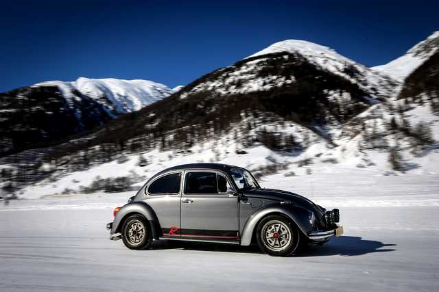 test pneumatici invernali su VW Maggolino