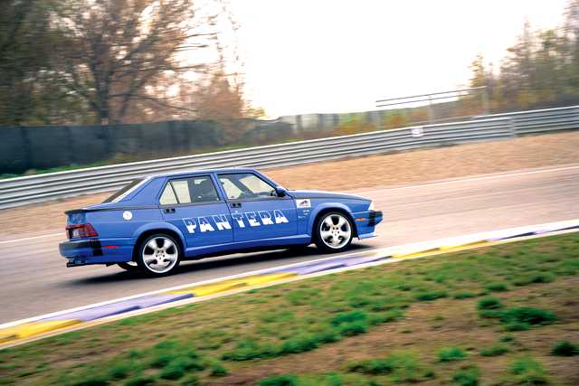 Alfa 75 Turbo America 