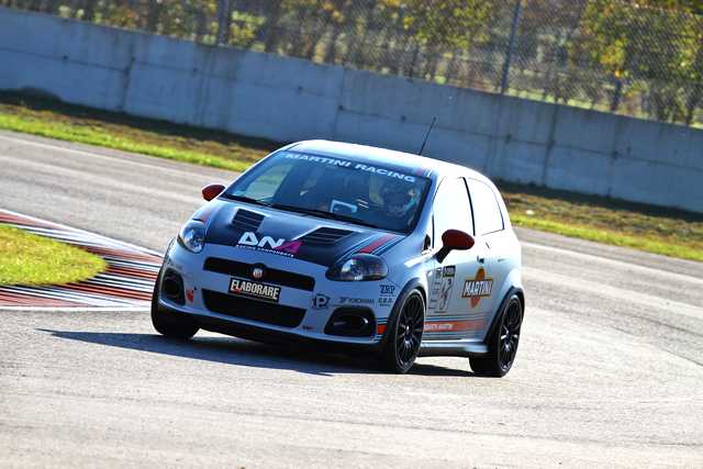 Abarth Grande Punto Supersport