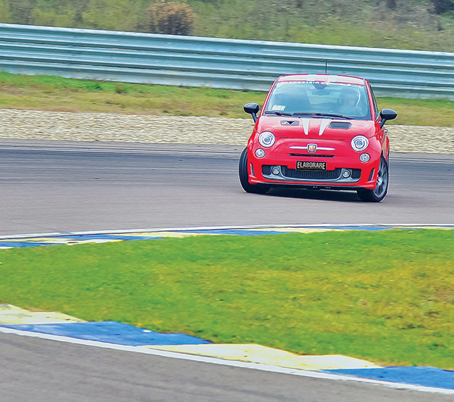 Abarth-695-T.F.