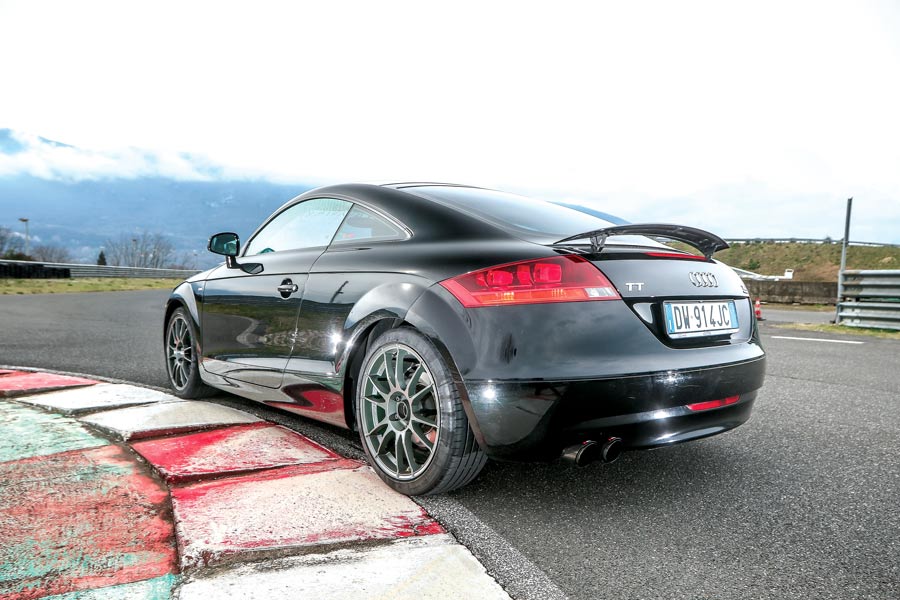 Audi TT TDI elaborata 289 CV con preparazione Ecu-Tronika