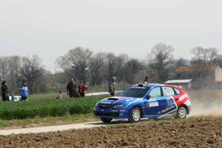  La Subaru Impreza di Navarra-Cerrai durante la gara