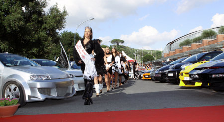 Marta Sugamele vincitrice di Miss Roma Motor Show 2009
