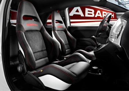   Nuovi sedili Abarth Corse by Sabelt