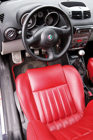  Alfa 147 JTD SR Auto