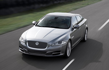  Nuova Jaguar XJ