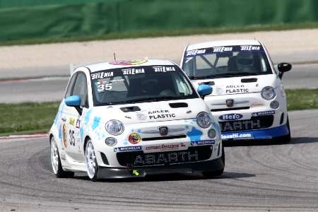 Simone Monforte in gara nel Trofeo Abarth 500 Selenia