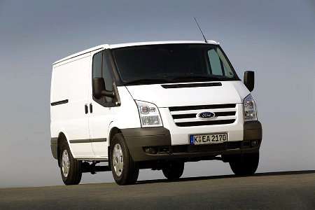 Ford Transit compie 45 anni