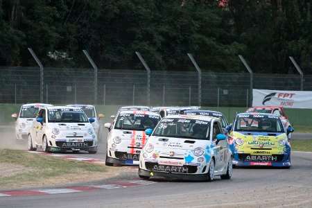 Francesco Iorio va in rimonta nel Trofeo Abarth 500 Selenia