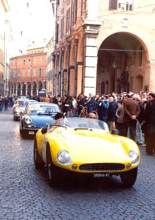 Modena terra di motori sulla via Emilia 