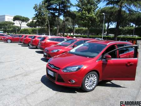 Parata delle nuove Ford Focus allo Stadio dei Marmi di Roma