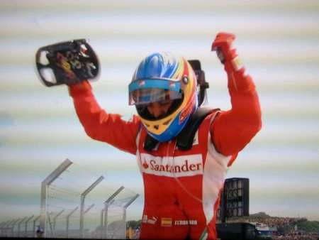 Fernando Alonso vincitore a Silverstone