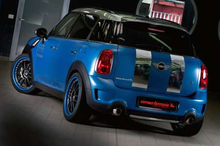 Mini Countryman 150° Anniversario nll'officina Romeo Ferraris