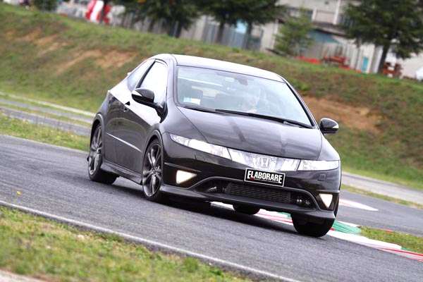 Speed Test Honda Civic 2.2 Type S CDTi by T-Box 199 CV