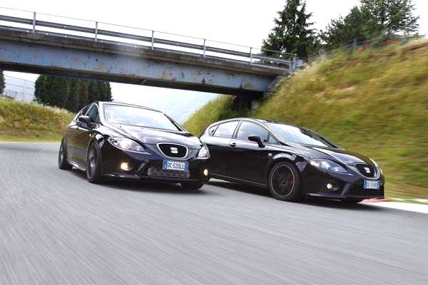 Confronto Seat Leon 2.0 TFSI FR DSG by TPV 325 CV VS Seat Leon 2.0 TFSI FR by Franco Alosa 335 CV