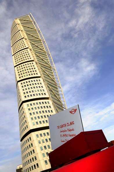 La Torso Tower del famoso architetto spagnolo Santiago Calatrava 
