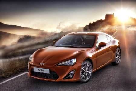 Nuova Toyota GT 86