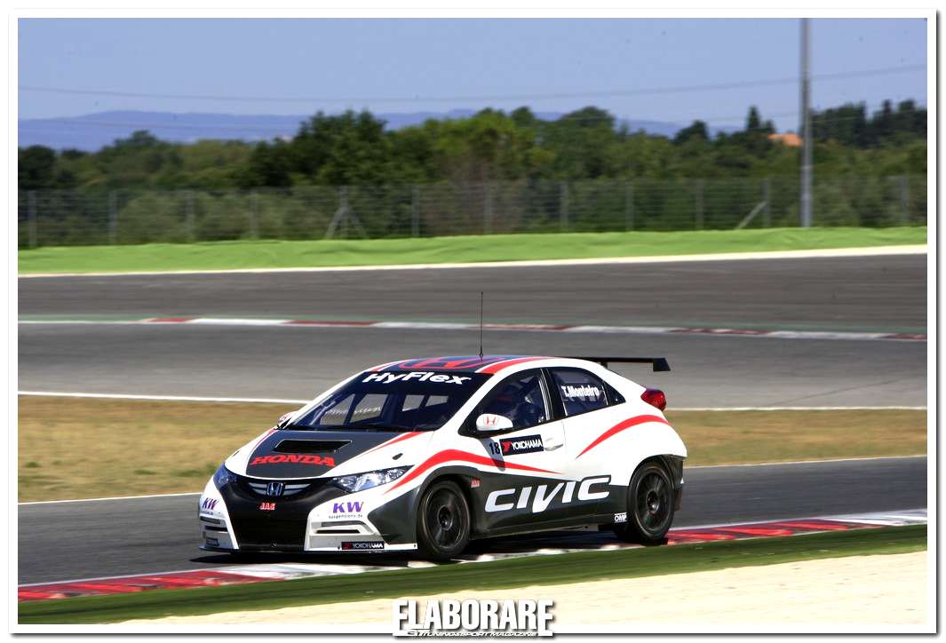 Test su Honda Civic WTCC