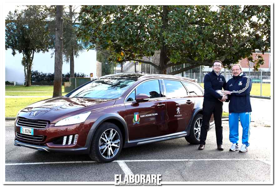 Peugeot Italia consegna la Peugeot a Jacques Brunel, CT della Nazionale Italiana Rugby