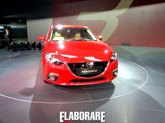 mazda-iaa-mazda3-3