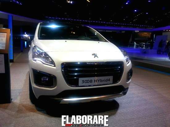 stand-peugeot-iaa-2013-3