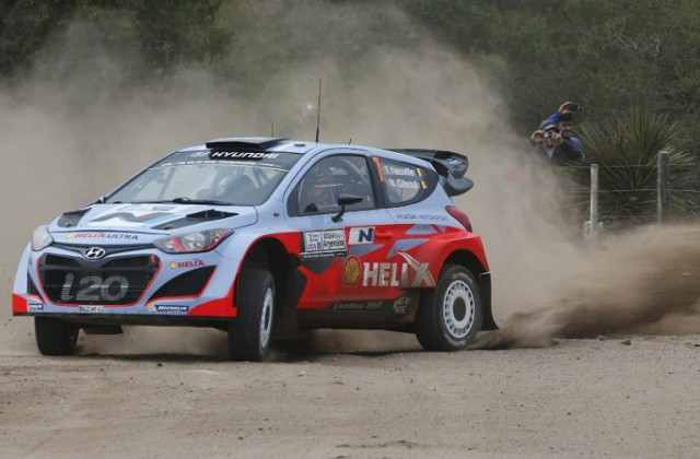 Argentina-Hyundai-Neuville-2014