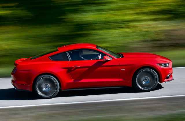 ford-mustang-finale-champions-league-2