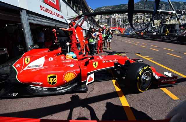 formula-1-2014-gp-di-monaco-box-ferrari