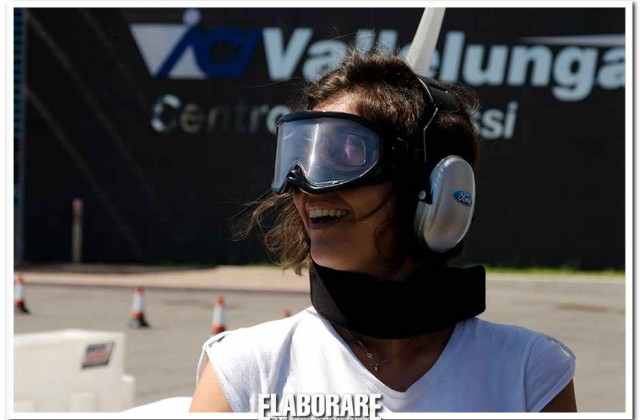 Ford-DSFL-2014-Drink-Driving-Suit-Maschera-Cuffie-Vallelunga