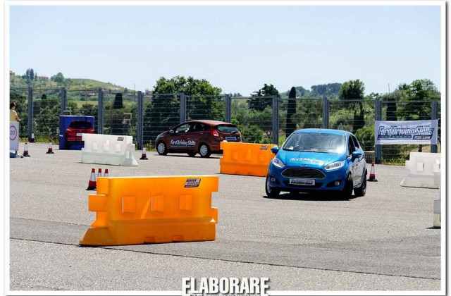 Ford-DSFL-2014-Fiesta-Sbandata-Skid-Vallelunga