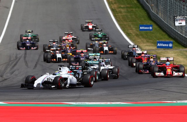 formula-1-2014-gp-d-austria-bagarre-prima-curva