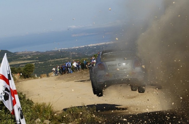 wrc-Italia-VW-Latvala-salto