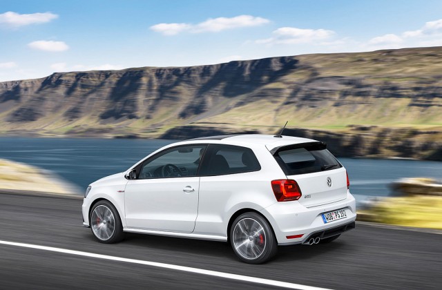 Nuova-Volkswagen-Polo-GTI-2015-2