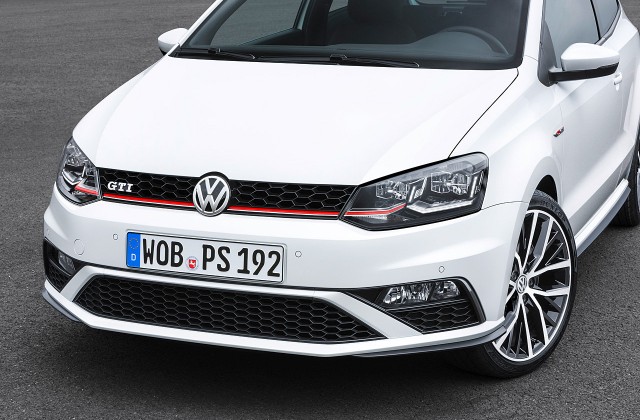 Nuova-Volkswagen-Polo-GTI-2015-9