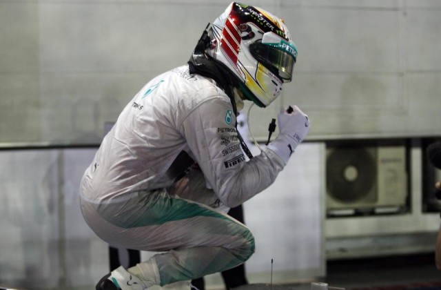 formula-1-2014-gp-di-singapore-gioia-hamilton