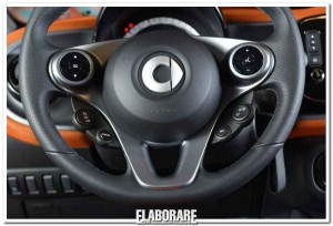 new_generation_smart_ForFour_2015_volante