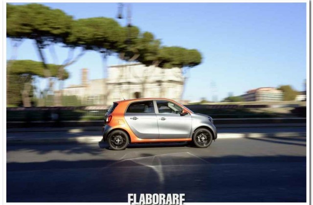 new_generation_smart_ForFour_lato_roma