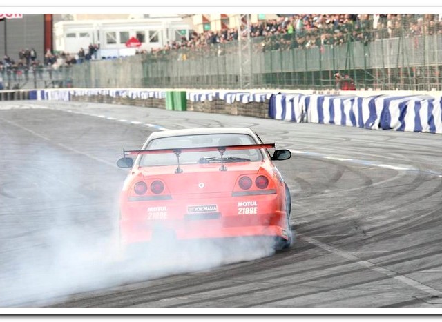 Motor-Show-drifting-pista-bologna