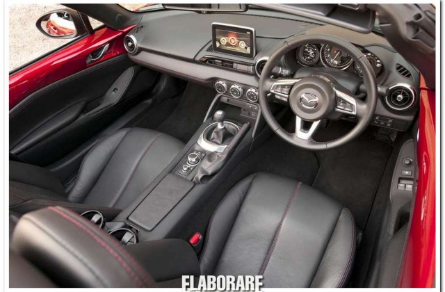 mazda_mx-5_2015_interior_02