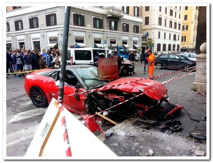 Ferrari-incidente-Roma