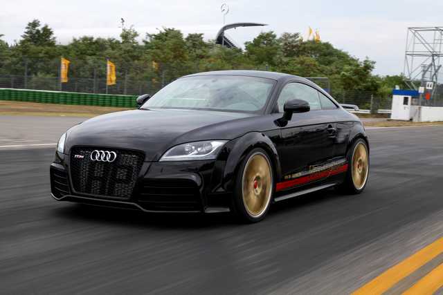 Audi-TT-RS-HPerformanc