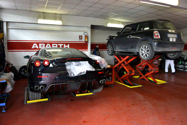 Leone Motorsport officina specializzata Ferrari e Abarth
