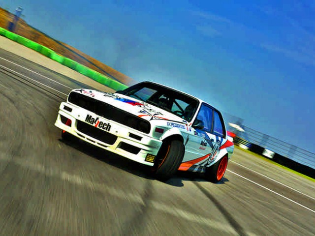 BMW 320i by Mattech Motorsport